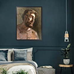 «Christ» в интерьере классической спальни с темными стенами