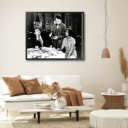 «Laurel & Hardy (Their First Mistake) 2» в интерьере светлой гостиной в стиле ретро