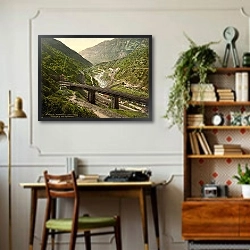 «Швейцария. Гиорнико, железная дорога» в интерьере кабинета в стиле ретро над столом