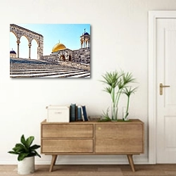 « Арка рядом с мечетью в Иерусалиме » в интерьере современной прихожей над тумбой
