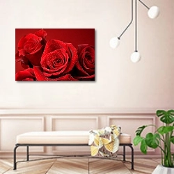 «Три красные розы с каплями воды» в интерьере современной прихожей в розовых тонах