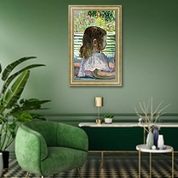 «Petite tete de profil» в интерьере гостиной в зеленых тонах