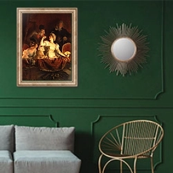 «В театре 2» в интерьере классической гостиной с зеленой стеной над диваном