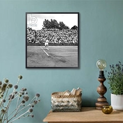 «The English tennisman Davies» в интерьере в стиле ретро с бирюзовыми стенами