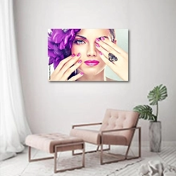 «Пурпурные макияж и маникюр» в интерьере салона красоты