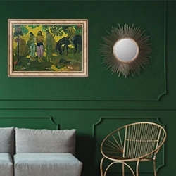 «Rupe Rupe, 1899» в интерьере классической гостиной с зеленой стеной над диваном