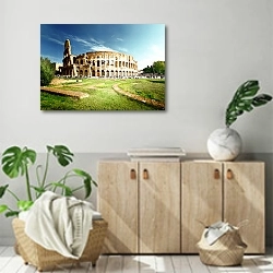 «Италия, Рим, Колизей» в интерьере современной комнаты над комодом