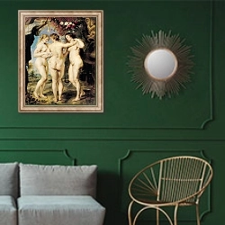 «The Three Graces, c.1636-39» в интерьере классической гостиной с зеленой стеной над диваном