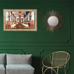 «The Wedding Feast» в интерьере классической гостиной с зеленой стеной над диваном