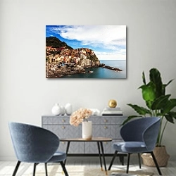«Италия. Чинкве-Терре. Панорама Манаролы» в интерьере современной гостиной над комодом