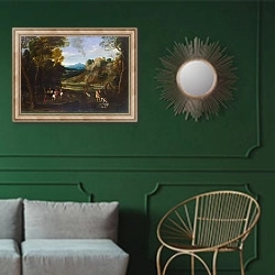 «Пейзаж с охотой» в интерьере классической гостиной с зеленой стеной над диваном