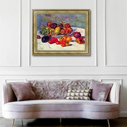«Натюрморт с южными плодами» в интерьере гостиной в классическом стиле над диваном