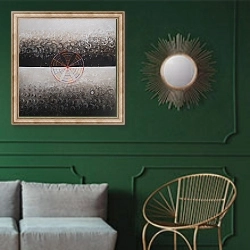 «The Swan, No. 10, Group IX-SUW» в интерьере классической гостиной с зеленой стеной над диваном