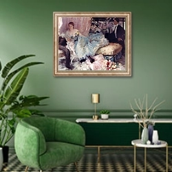 «После бала» в интерьере гостиной в зеленых тонах