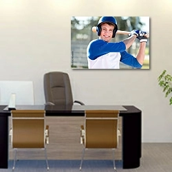 «Бейсболист размахивает битой» в интерьере офиса над столом начальника