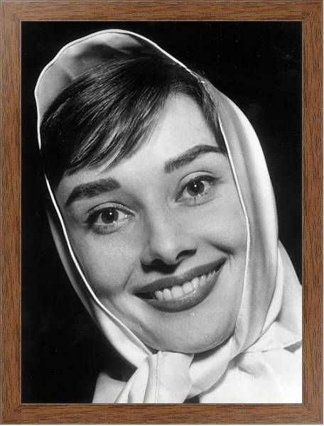 Постер Хепберн Одри 50 с типом исполнения На холсте в раме в багетной раме 1727.4310