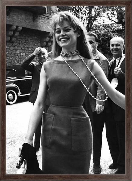 Постер Bardot, Brigitte 40 с типом исполнения На холсте в раме в багетной раме 221-02