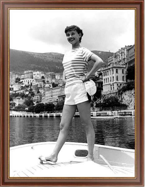 Постер Hepburn, Audrey 20 с типом исполнения На холсте в раме в багетной раме 35-M719P-83