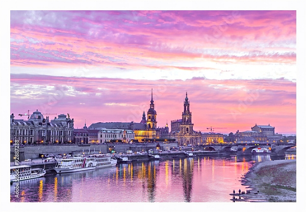 Постер Германия, Дрезден. Пурпурный закат с типом исполнения На холсте в раме в багетной раме 221-03
