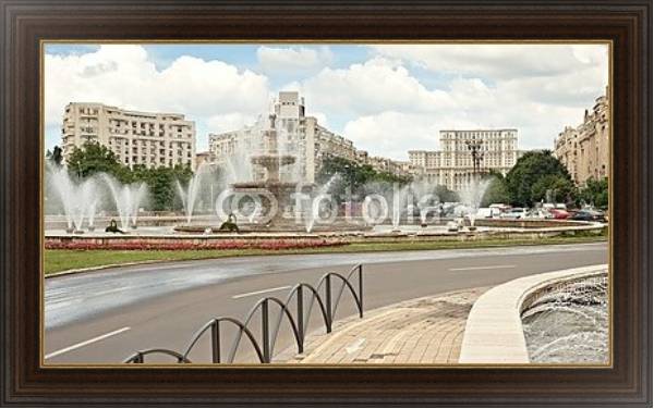 Постер Румыния, Бухарест. Центр города с типом исполнения На холсте в раме в багетной раме 1.023.151
