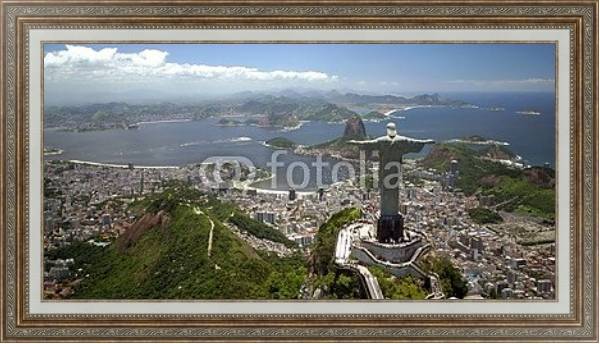 Постер Бразилия, Рио-де-Жанейро. Иисус на фоне бухты с типом исполнения На холсте в раме в багетной раме 595.M52.330