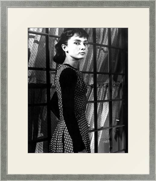 Постер Хепберн Одри 85 с типом исполнения Под стеклом в багетной раме 1727.2510