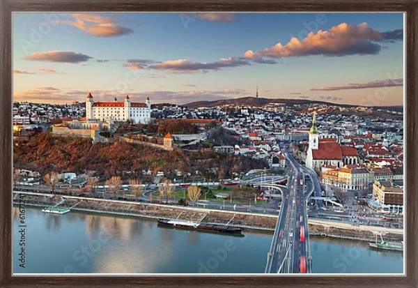 Постер Словакия, Братислава. Вид с птичьего полета #11 с типом исполнения На холсте в раме в багетной раме 221-02