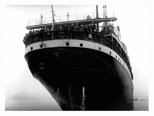 Постер Титаник с типом исполнения На холсте в раме в багетной раме 221-03