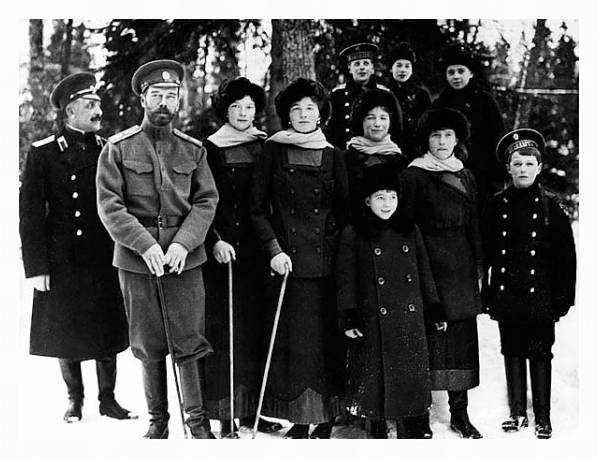 Постер Царская семья. Николай II с типом исполнения На холсте в раме в багетной раме 221-03