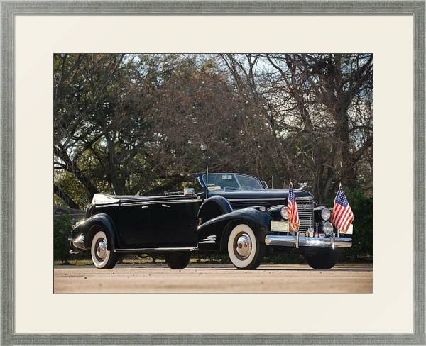 Постер Cadillac V16 Presidential Convertible Limousine '1938 с типом исполнения Под стеклом в багетной раме 1727.2510