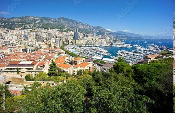Постер Монако. Вид на бухту и и город с типом исполнения На холсте без рамы