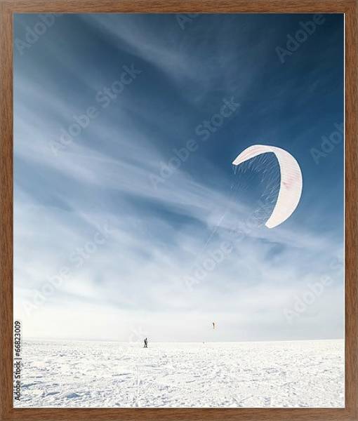 Постер Кайтбордист на белом снегу с типом исполнения На холсте в раме в багетной раме 1727.4310