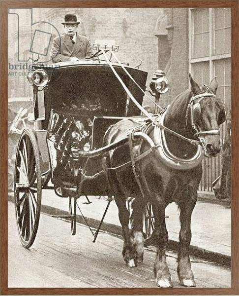 Постер A Hansom Cab in London, England in 1910 с типом исполнения На холсте в раме в багетной раме 1727.4310