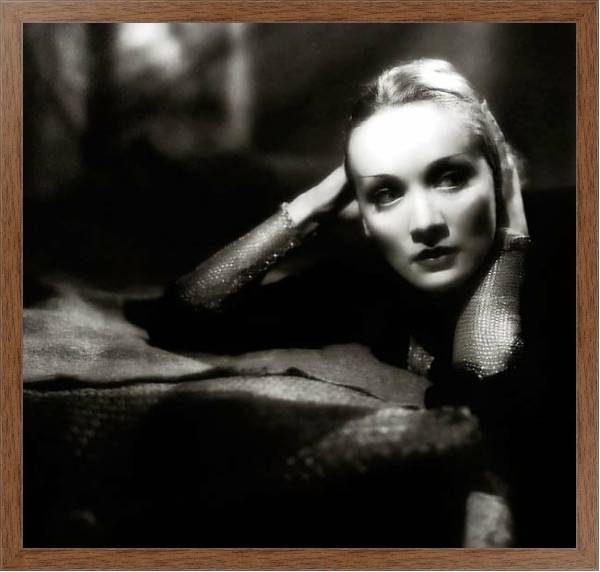 Постер Dietrich, Marlene (Shanghai Express) 2 с типом исполнения На холсте в раме в багетной раме 1727.4310