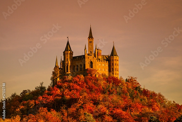 Постер Германия. Замок Гогенцоллерн - «Замок в облаках». Осень с типом исполнения На холсте без рамы