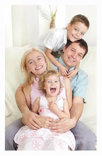 Постер Счастливая семья с типом исполнения На холсте в раме в багетной раме 221-03
