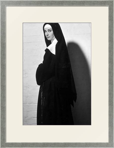 Постер Хепберн Одри 90 с типом исполнения Под стеклом в багетной раме 1727.2510