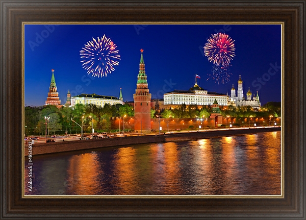 Постер Салют над Кремлем с типом исполнения На холсте в раме в багетной раме 1.023.151