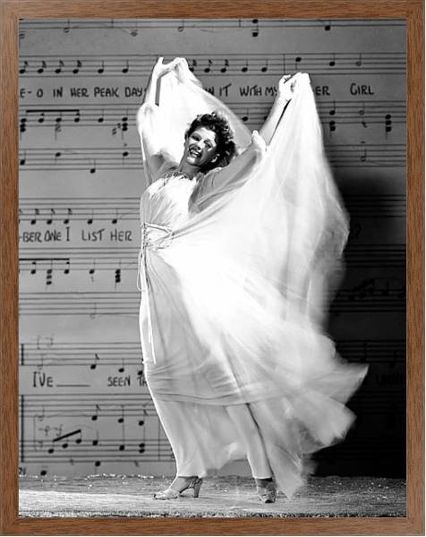 Постер Hayworth, Rita (Cover Girl) с типом исполнения На холсте в раме в багетной раме 1727.4310