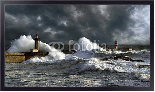 Постер Португалия. Атлантический шторм №3 с типом исполнения На холсте в раме в багетной раме 221-01