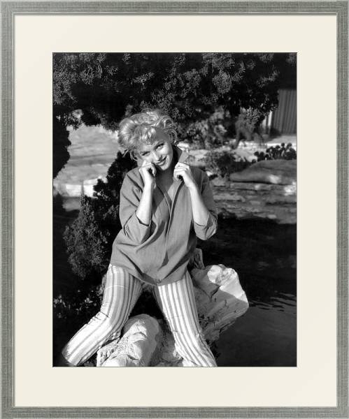 Постер Monroe, Marilyn 127 с типом исполнения Под стеклом в багетной раме 1727.2510