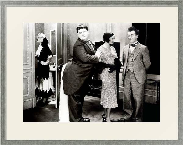 Постер Laurel & Hardy (Chickens Come Home) с типом исполнения Под стеклом в багетной раме 1727.2510