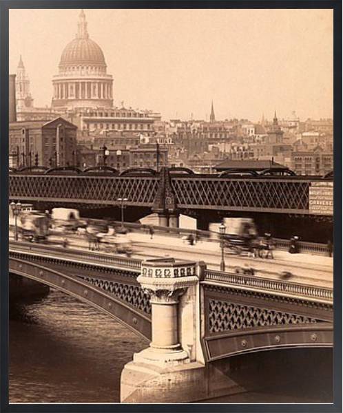 Постер London, England. Blackfriar's Bridge with St. Paul's cathedral behind circa 1890. с типом исполнения На холсте в раме в багетной раме 221-01