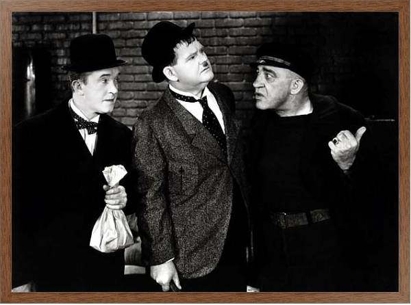 Постер Laurel & Hardy (Live Ghost, The) с типом исполнения На холсте в раме в багетной раме 1727.4310