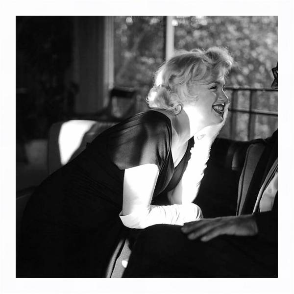 Постер Monroe, Marilyn 78 с типом исполнения На холсте в раме в багетной раме 221-03