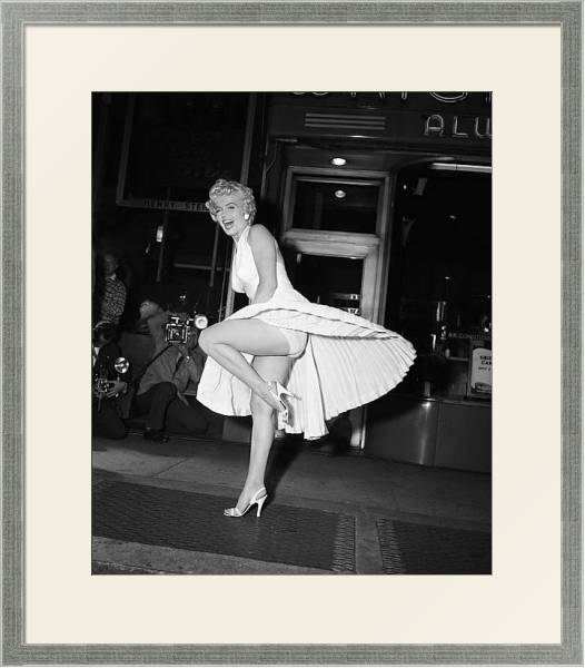 Постер Monroe, Marilyn (Seven Year Itch, The) 7 с типом исполнения Под стеклом в багетной раме 1727.2510