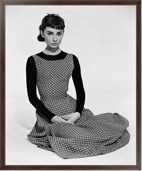 Постер Hepburn, Audrey (Sabrina) 3 с типом исполнения На холсте в раме в багетной раме 221-02