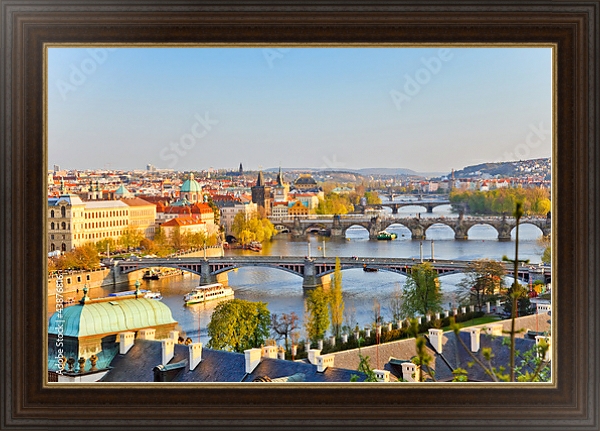 Постер Прага на закате с типом исполнения На холсте в раме в багетной раме 1.023.151