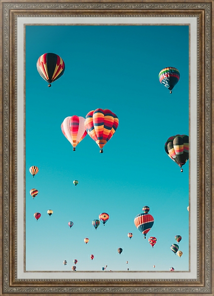 Постер Воздушные шары в небе 1 с типом исполнения На холсте в раме в багетной раме 595.M52.330