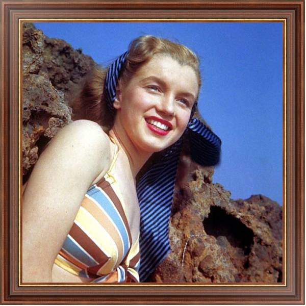 Постер Monroe, Marilyn 105 с типом исполнения На холсте в раме в багетной раме 35-M719P-83